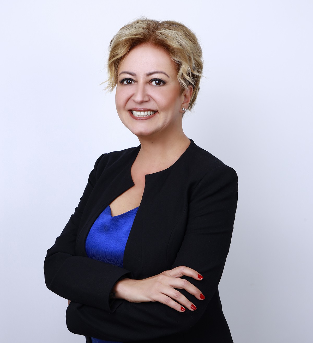 HANDE DİKER